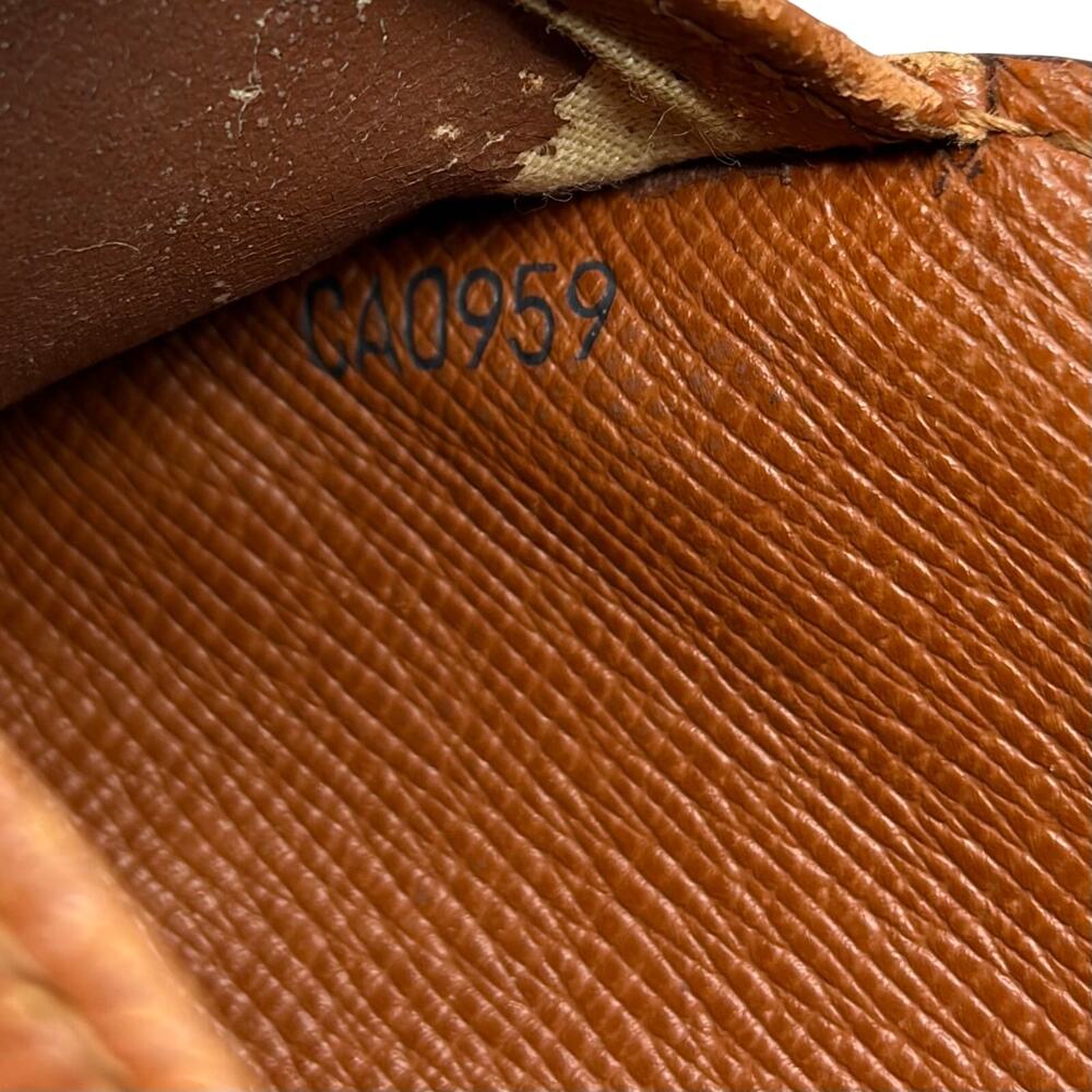 Louis Vuitton Monogram Zipper Wallet - Picture 7 of 11